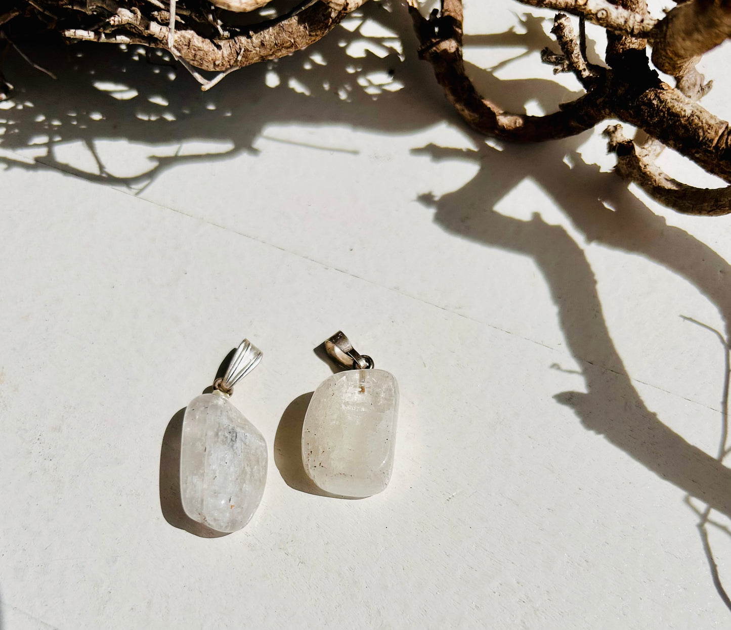 Pendentif en kunzite translucide