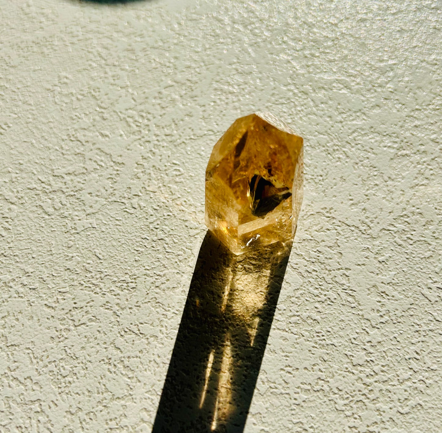 Pièces uniques en pointe de citrine naturelle