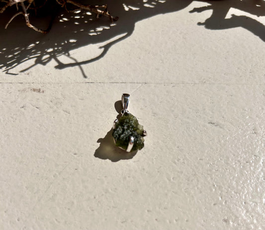 Pendentif en moldavite | argent 925