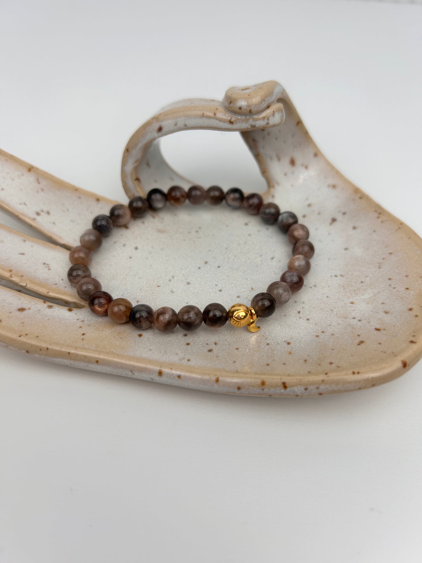 Bracelet en pierre de lune foncée | Fait main