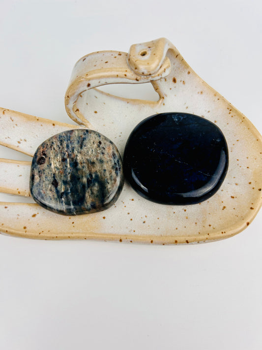 Dumortierit Scheibenstein