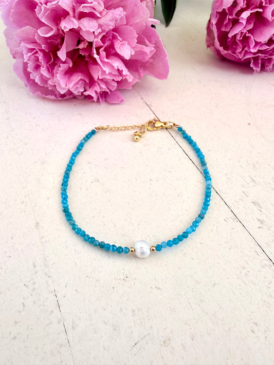 Apatit Armband mit Süßwasserperle – Edelstein Armband goldfarben