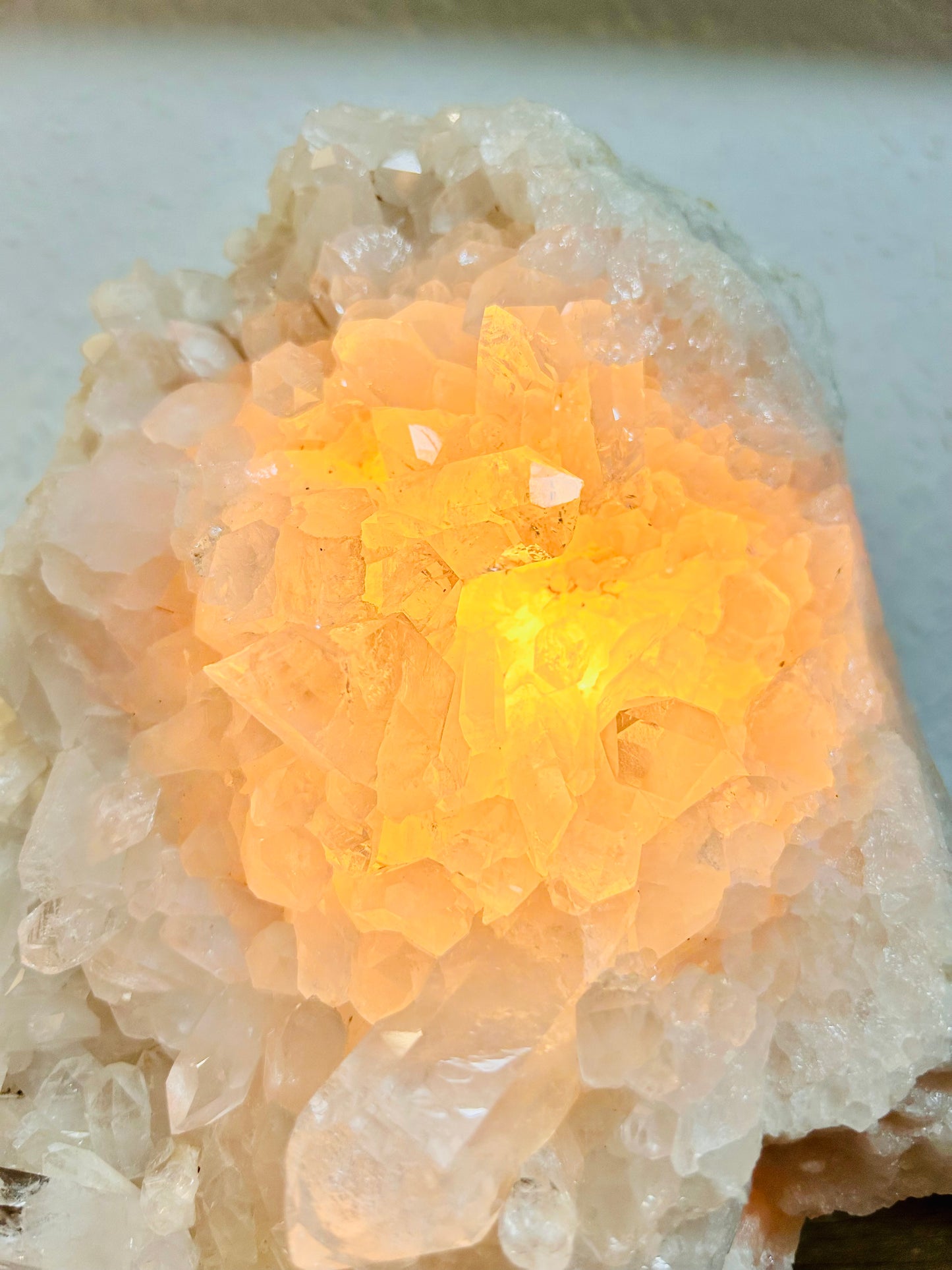 Lampe en cristal de roche