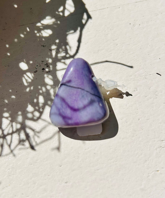 Pendentif en pierre Kämmererit percé