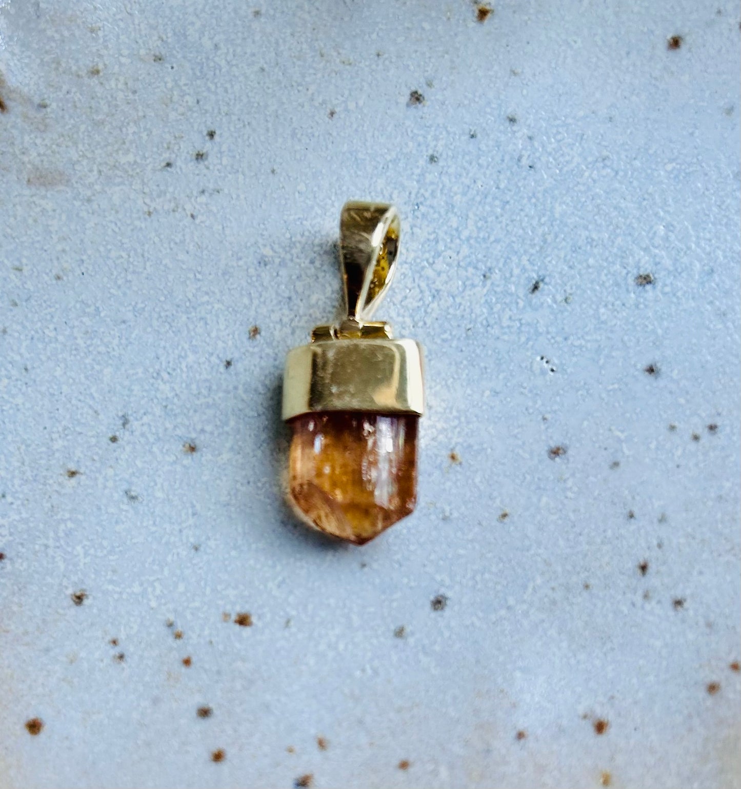 Topaze impériale | Pendentif en or et topaze