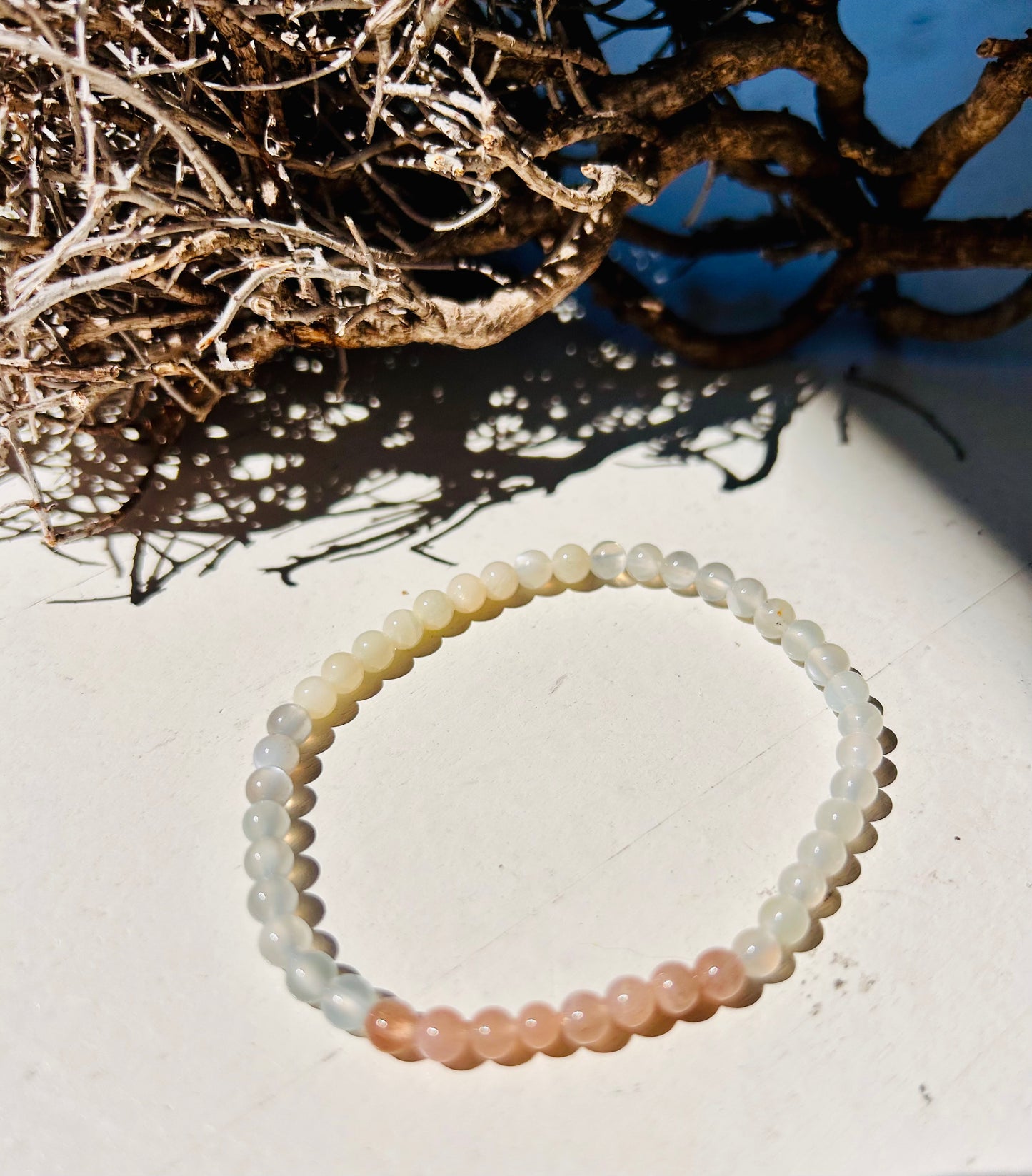 Mondstein Armband