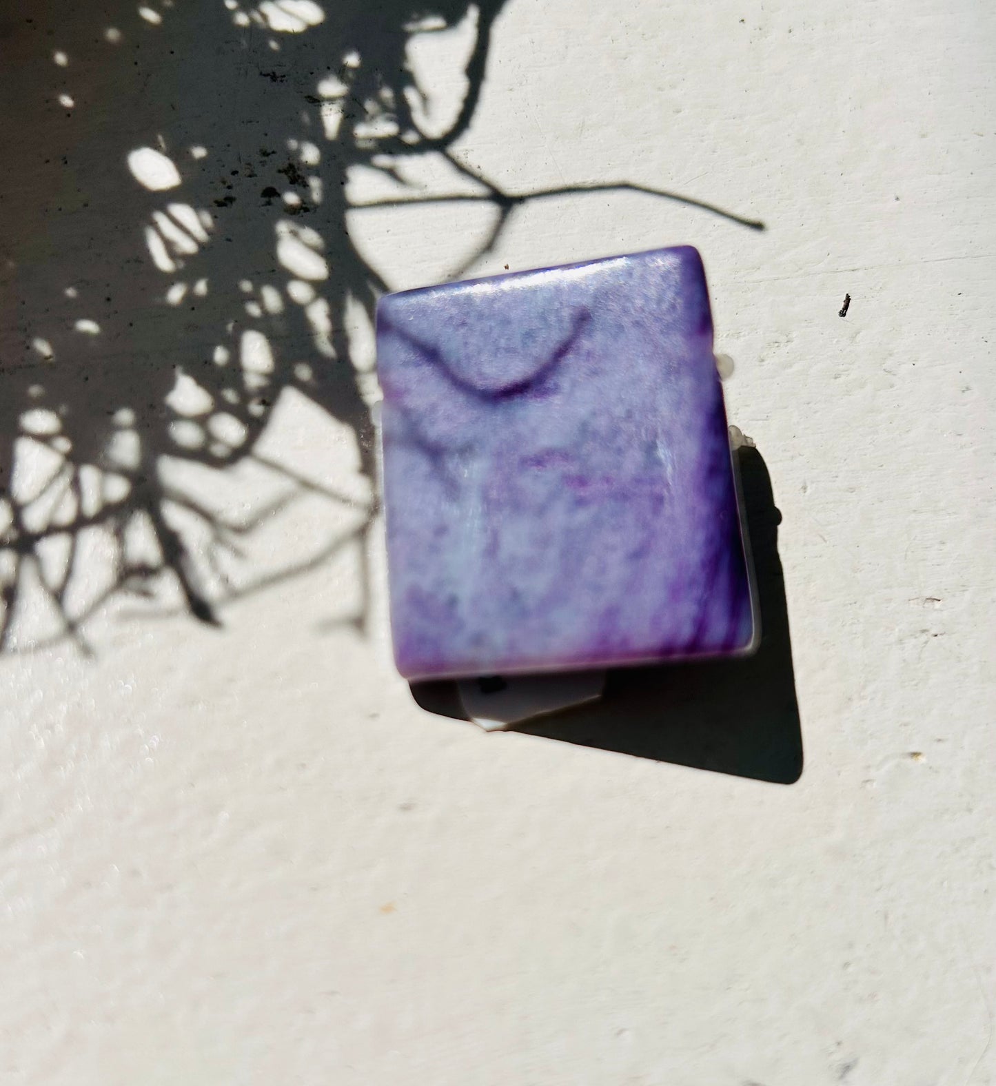 Pendentif en pierre Kämmererit percé