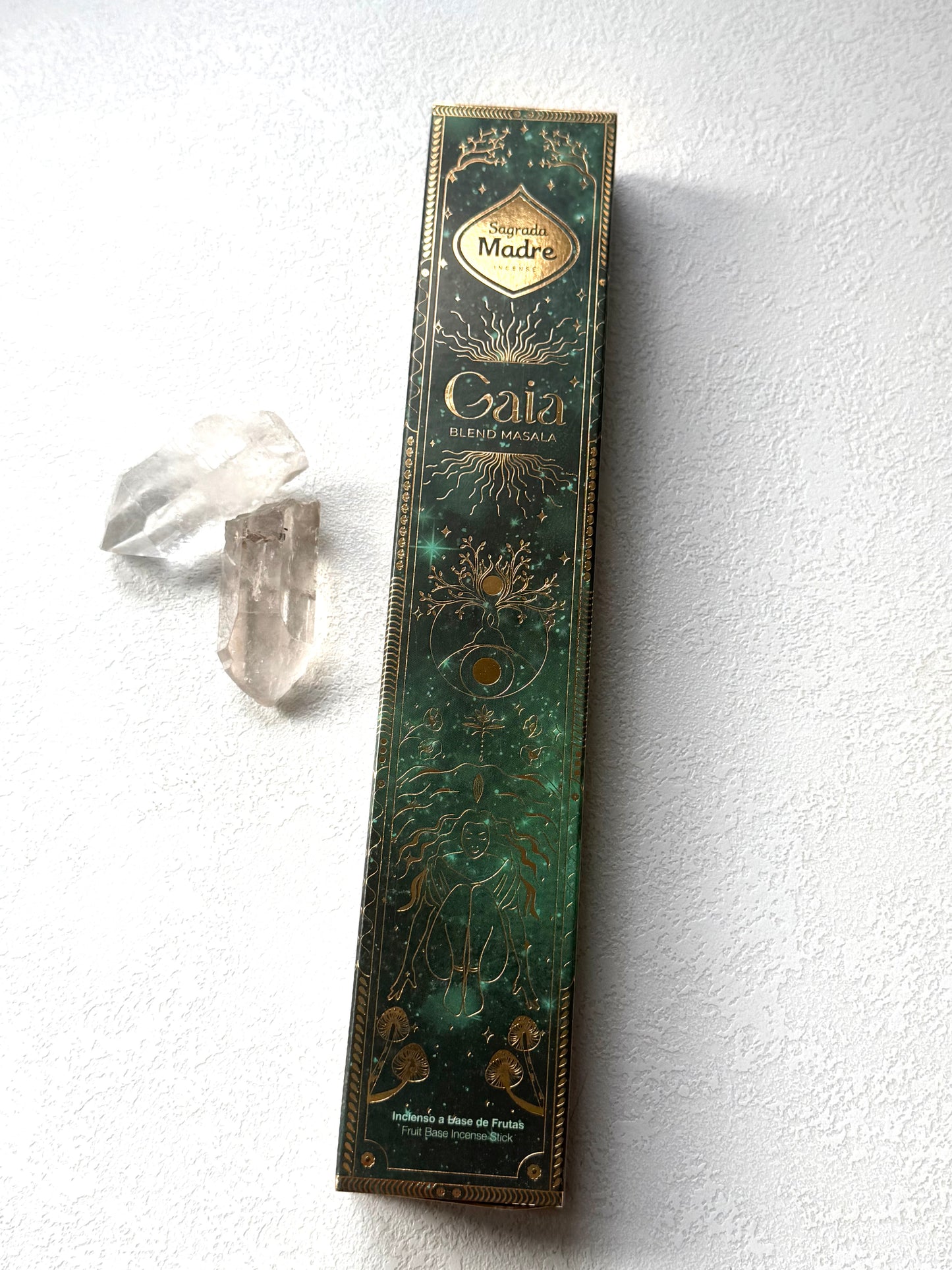 Sagrada Madre – Räucherstäbchen aus echter Pflanzenmagie
