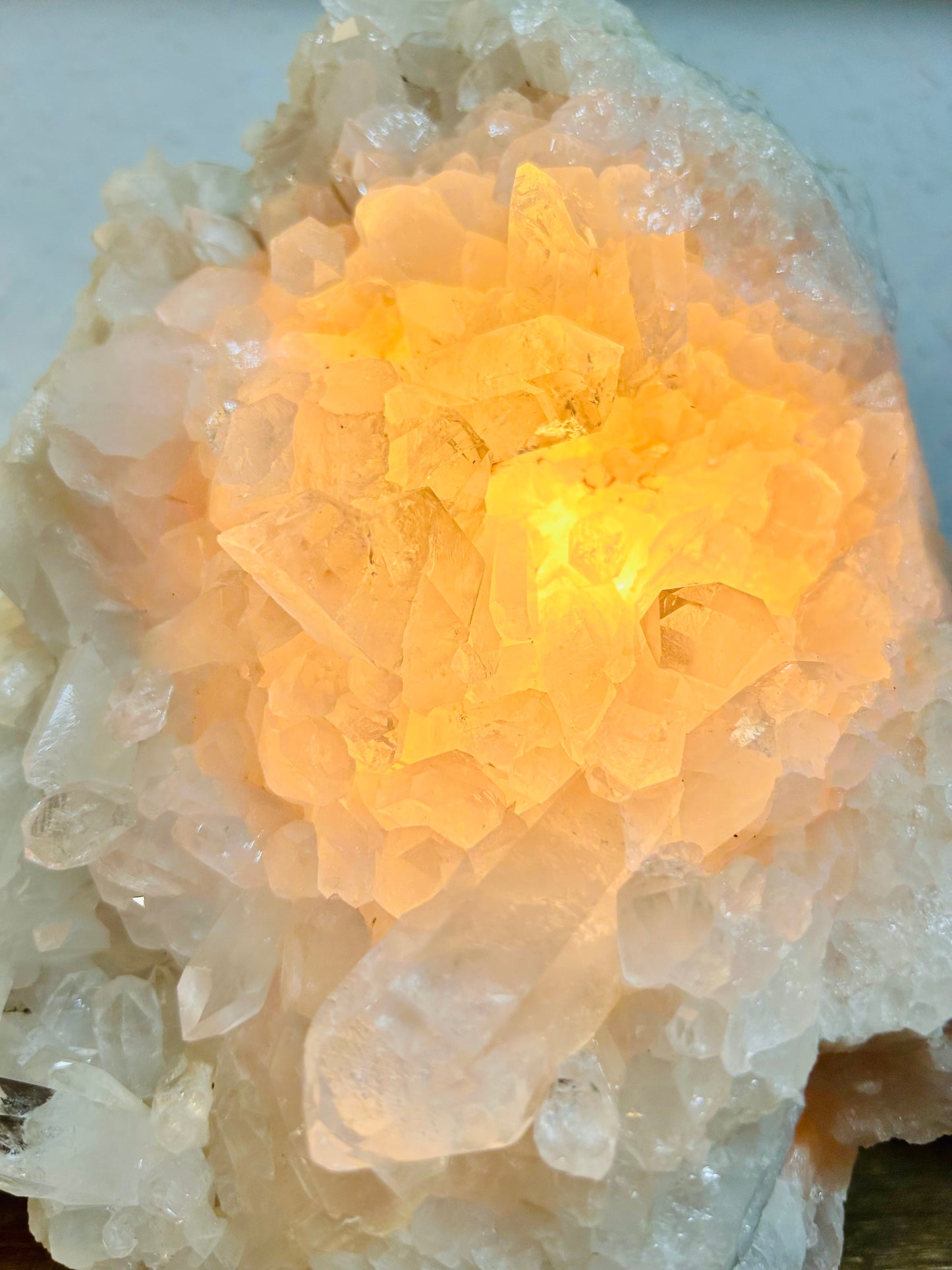 Lampe en cristal de roche