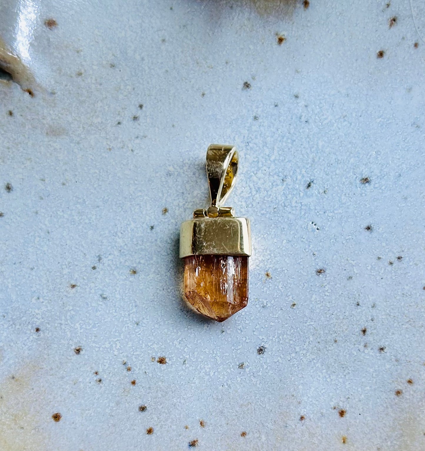 Topaze impériale | Pendentif en or et topaze