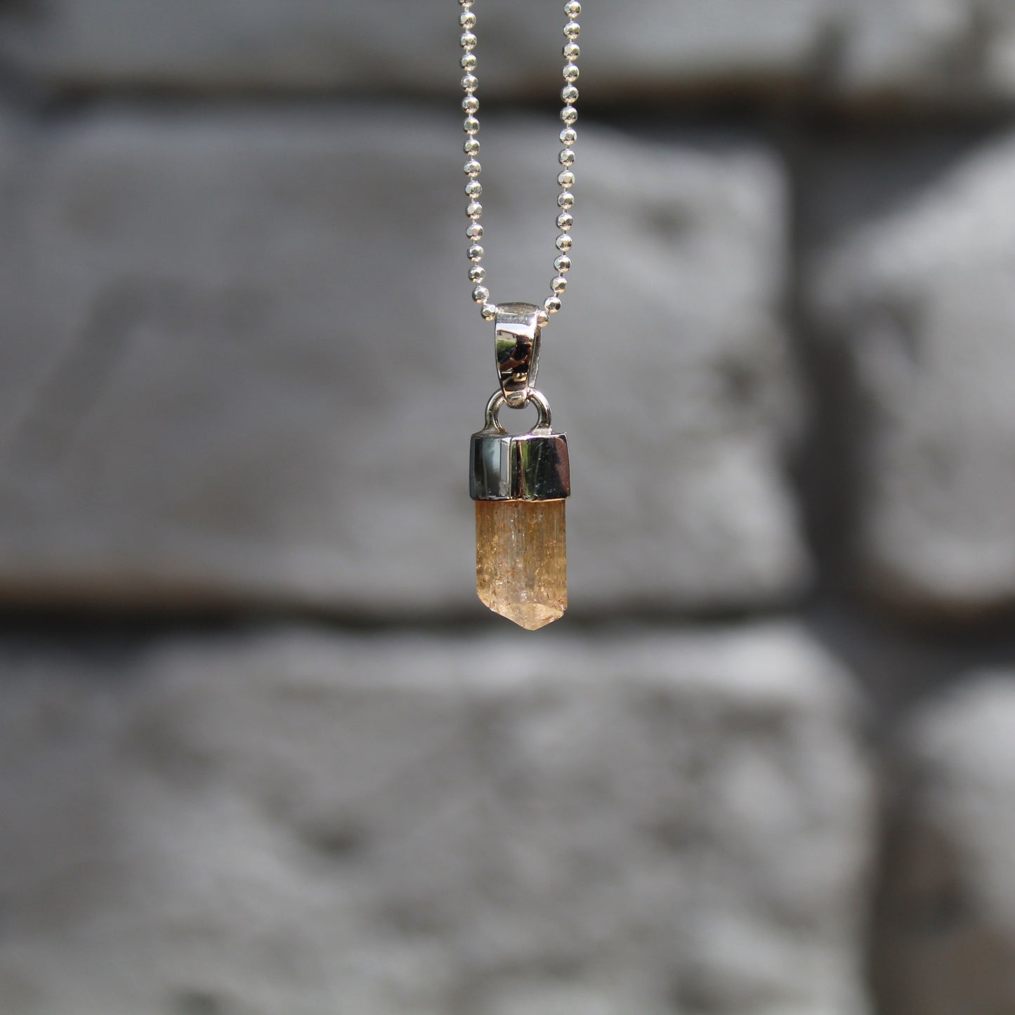 Topaze impériale | Pendentif en or et topaze