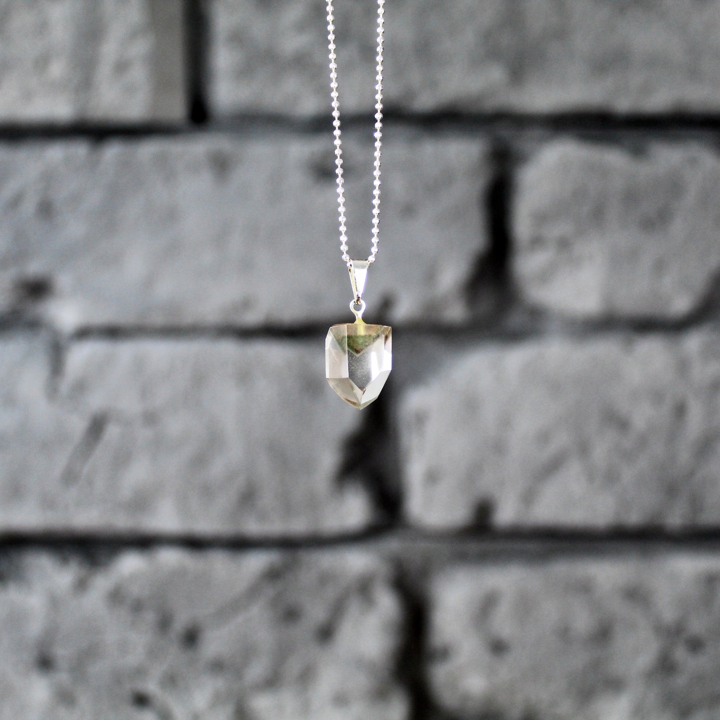 Lodolite | Pendentif en quartz de jardin