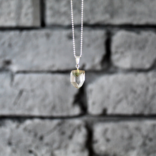 Lodolith | Gardenquarz ketten Anhänger | Schamanenstein