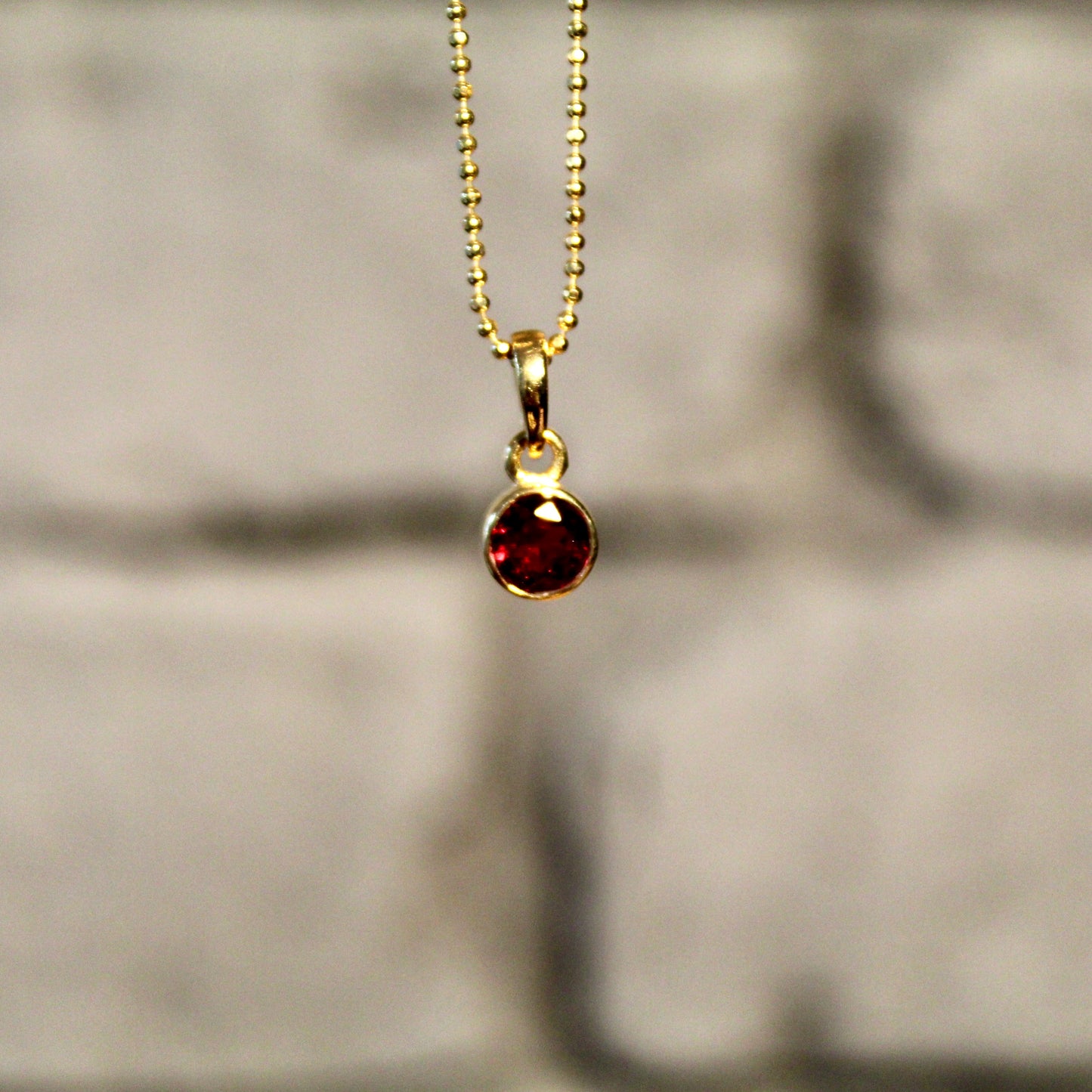 Pendentif grenat | Argent 925 | Or 24 carats | Édition limitée