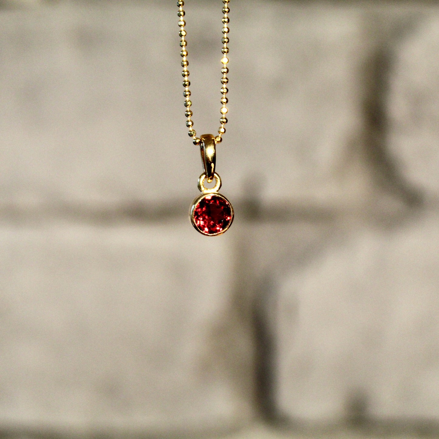Pendentif grenat | Argent 925 | Or 24 carats | Édition limitée