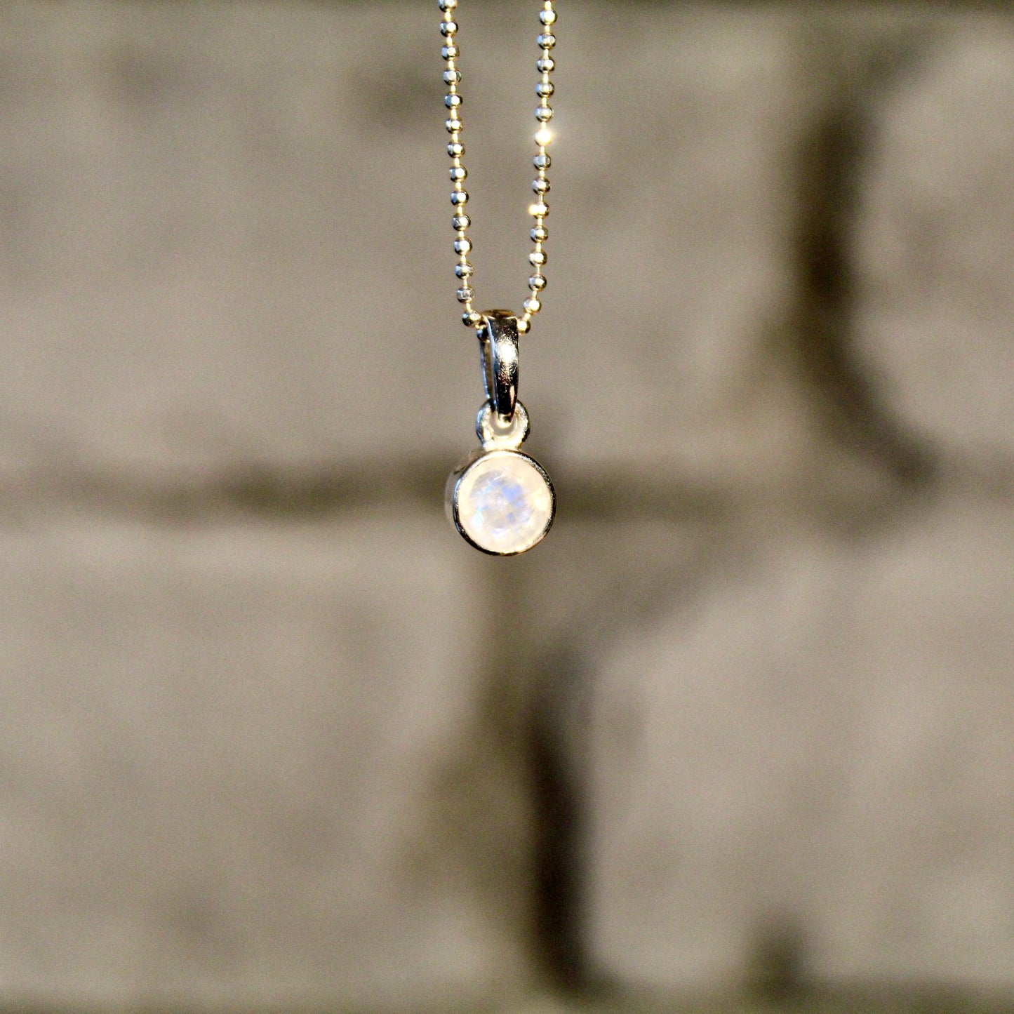 Pendentif pierre de lune arc-en-ciel | Argent 925 | Plaqué or 24 carats