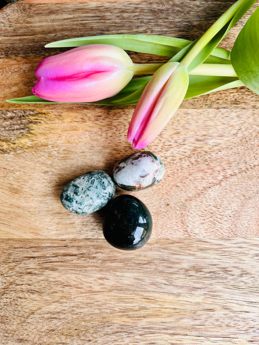 Pierre roulée en agate mousse