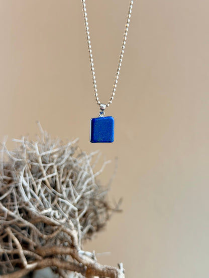 Pendentif en lapis-lazuli