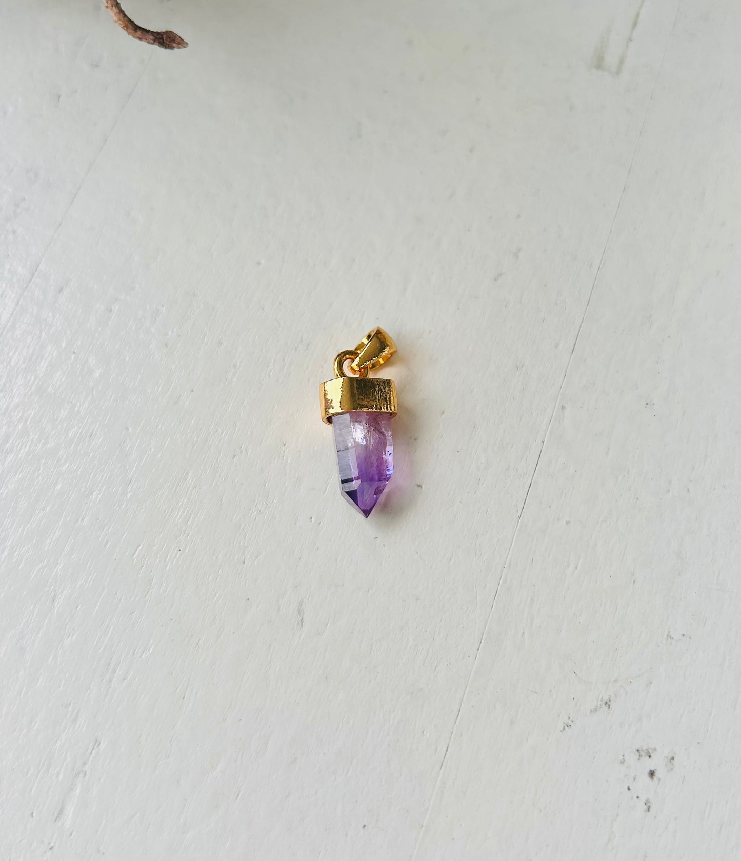 Pendentif pointe d'améthyste – Argent 925 plaqué or (édition limitée)