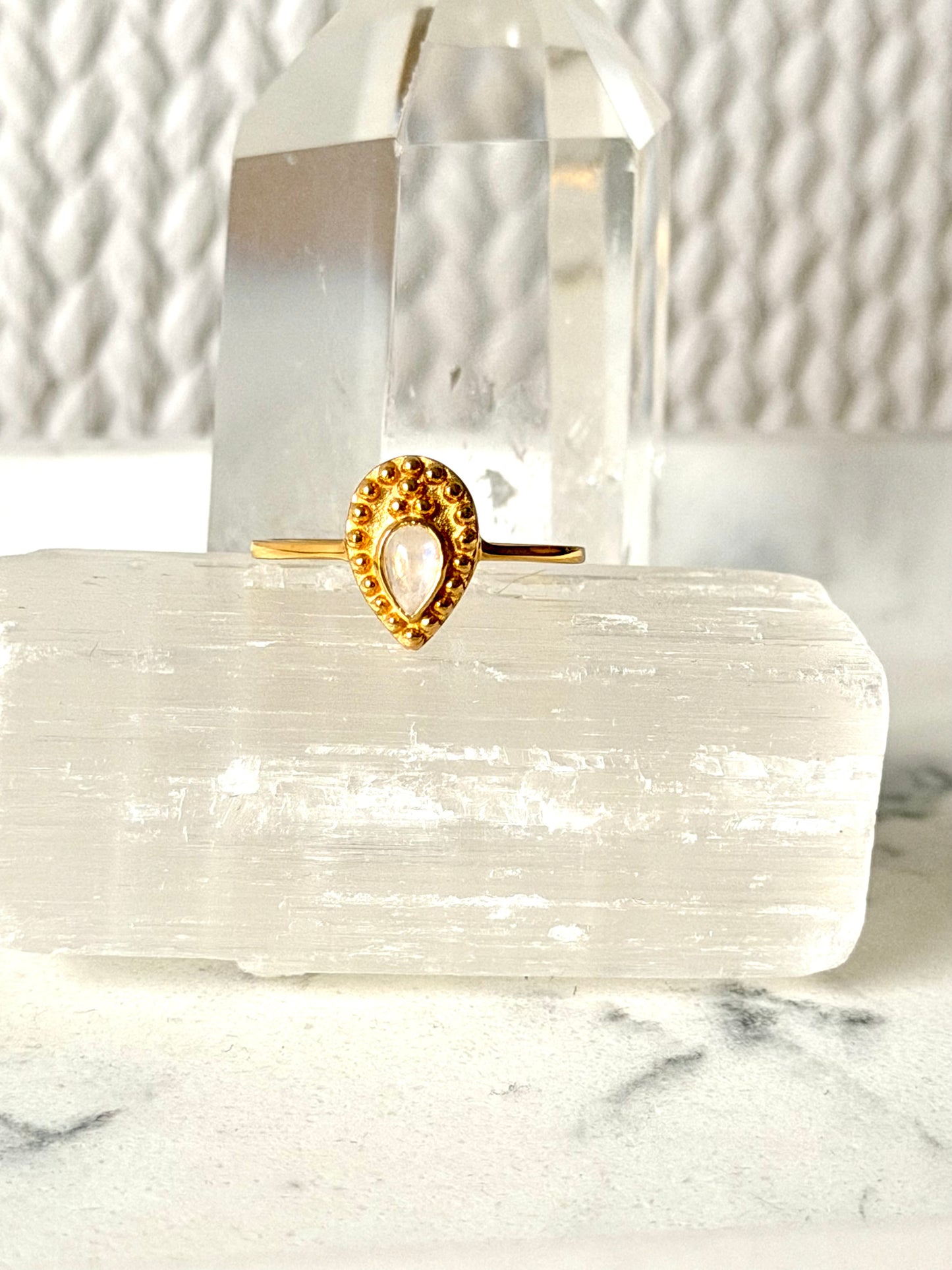 Golden Ballroom | Ring Collection