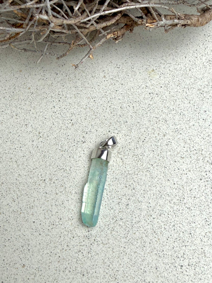Aqua Aura · Anhänger Silber