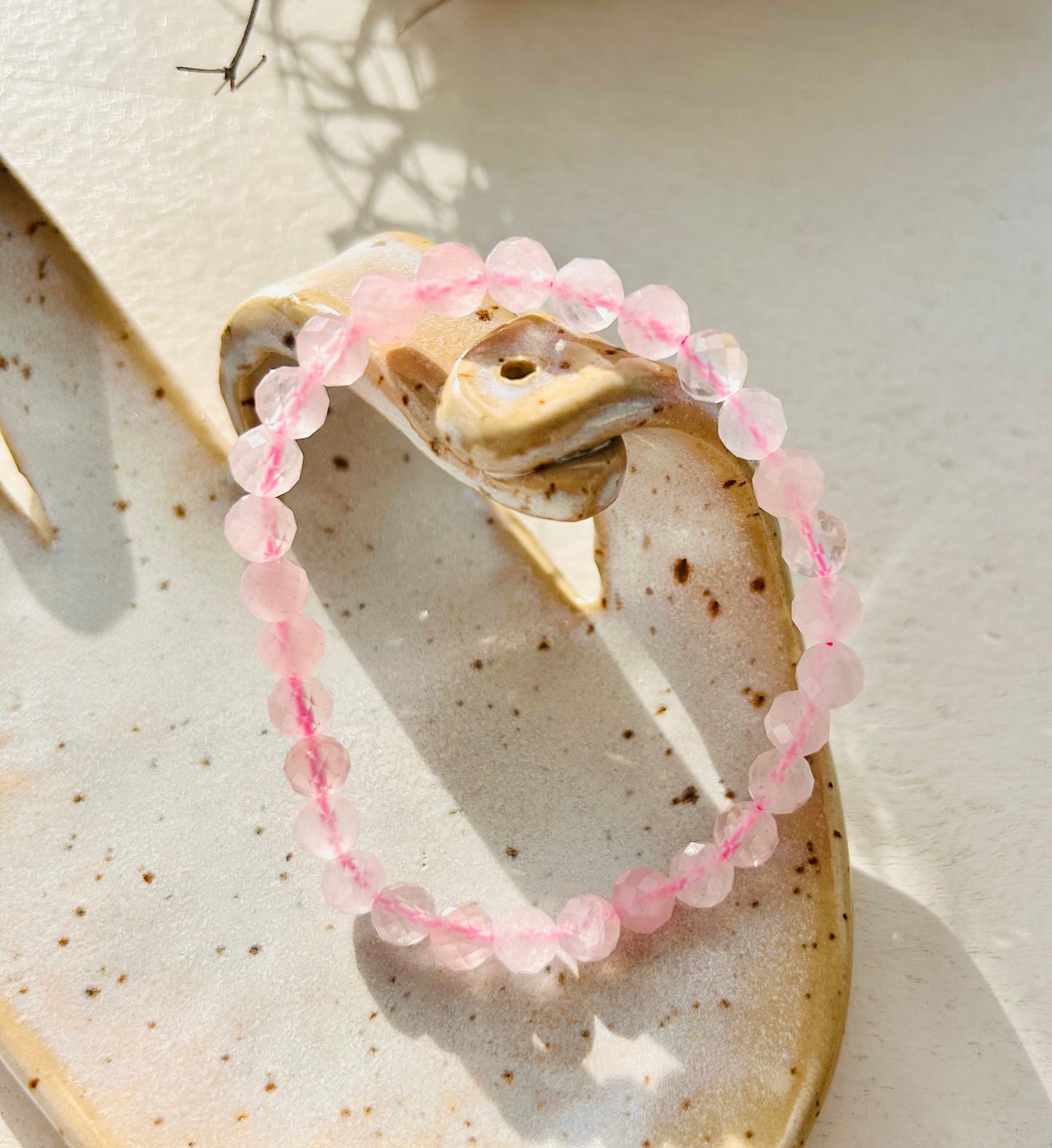 Bracelet en quartz rose à facettes