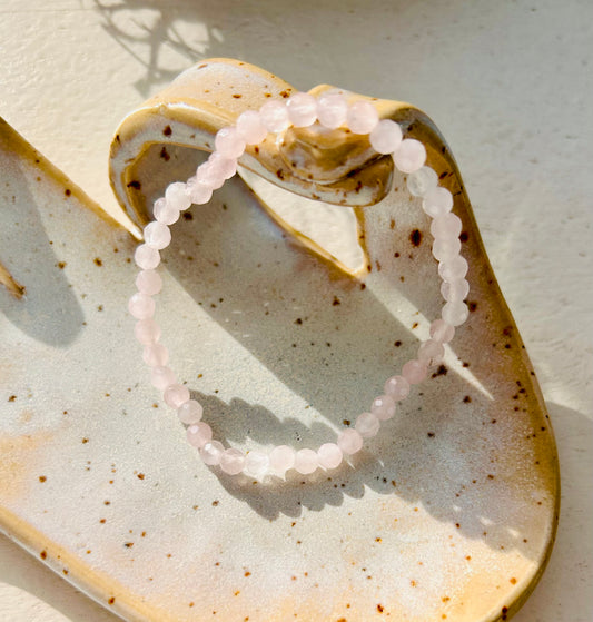 Bracelet en quartz rose à facettes