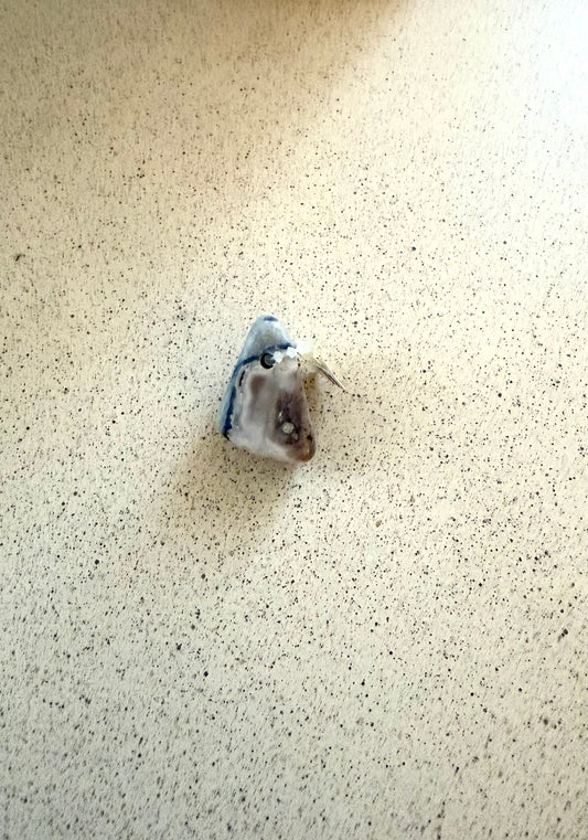 Aragonit mit Scheelit – Anhänger, gebohrt