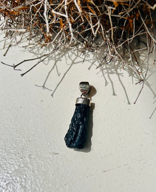 Pendentif en tectite | Argent