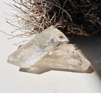 Cristal de roche jumeau – deux pointes, une unité | unique