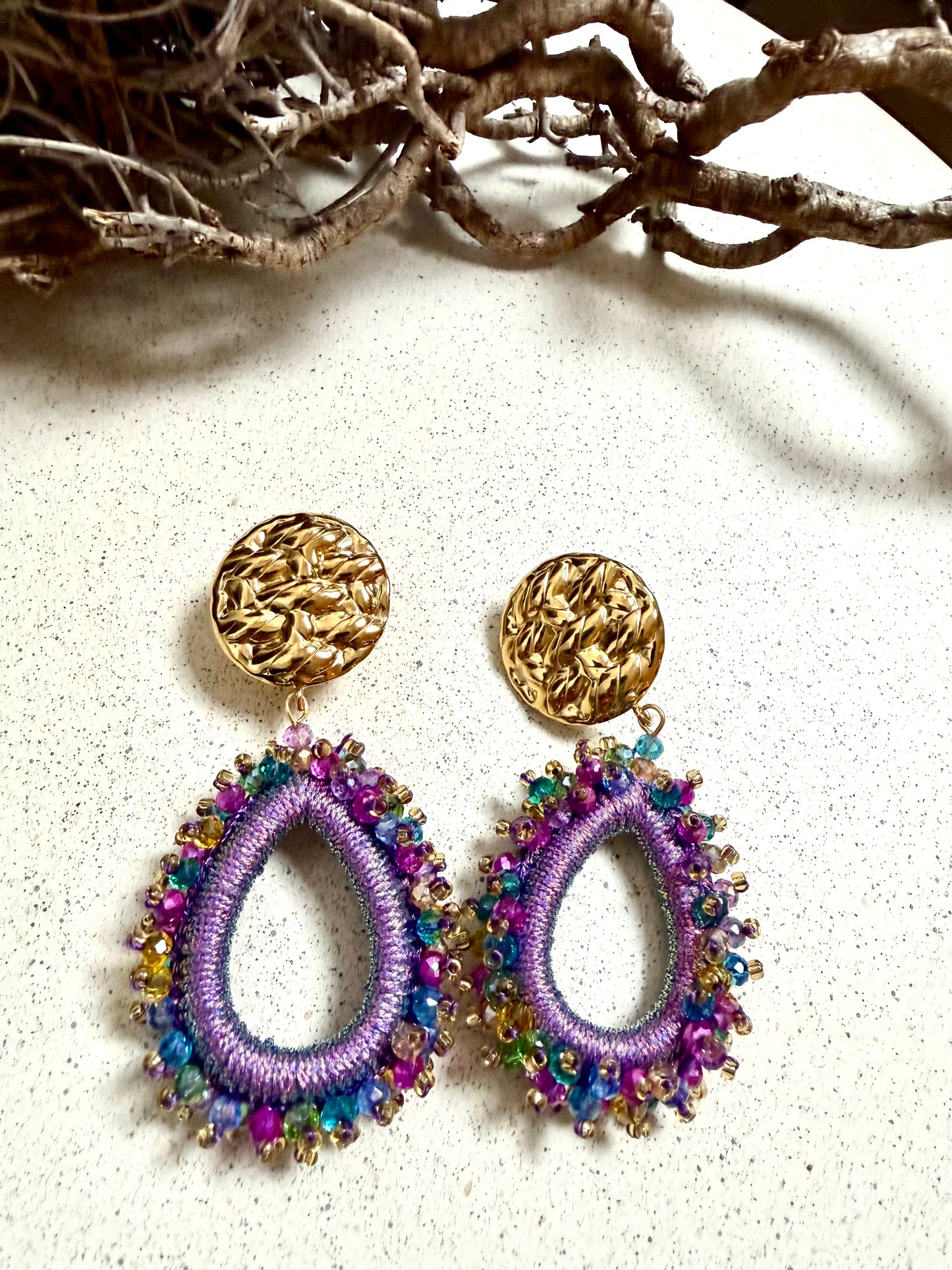 NOIRÉ – facettierte Statement-Ohrringe (Unikat)