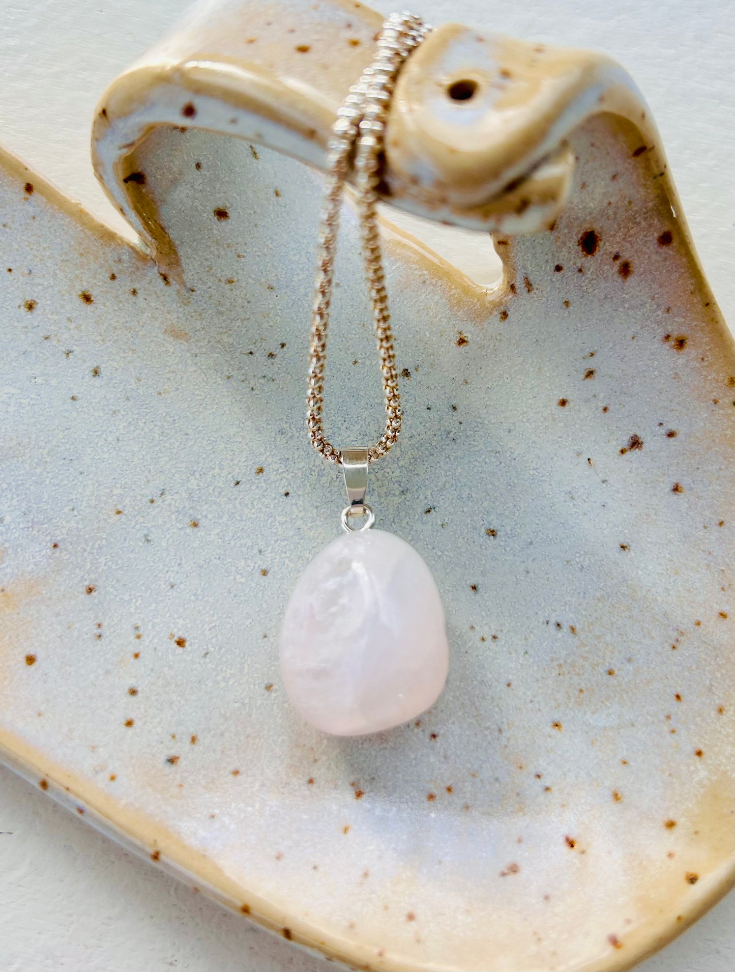Pendentif pétalite