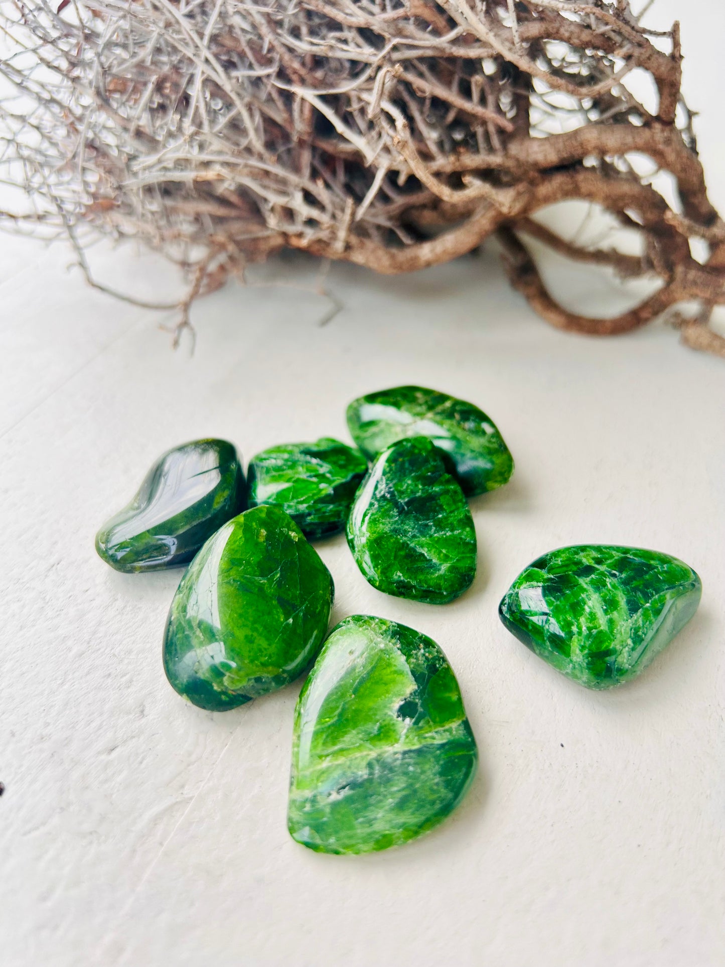 Pierre roulée en diopside chromé