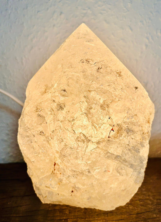 Lampe en cristal de roche