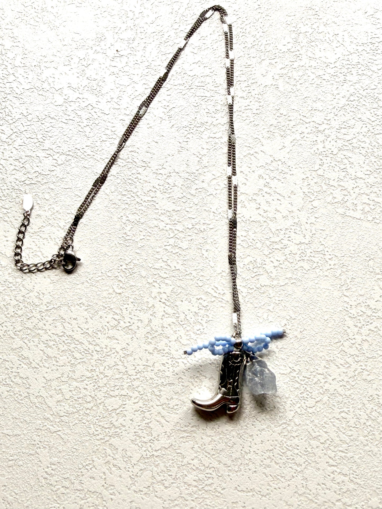 Beth · Ranch Girl Kette mit Coelestin | Limited Edition