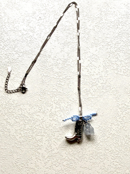 Beth · Ranch Girl Kette mit Coelestin | Limited Edition