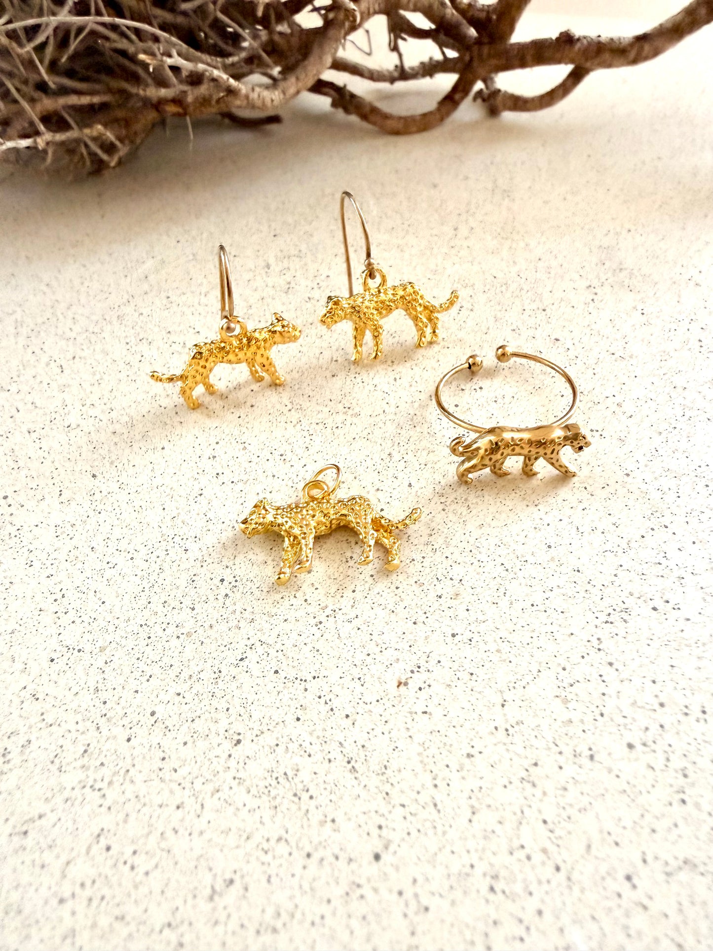 Savaria Schmuckset komplett Ring Ohrringe Anhänger Edelstahl
