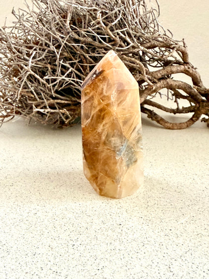 Dysthen (Kyanit) Spitzen · blau · dunkel · orange