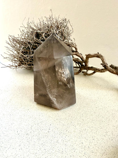 Rauchquarz Spitze mit Regenbögen · Einzelstück