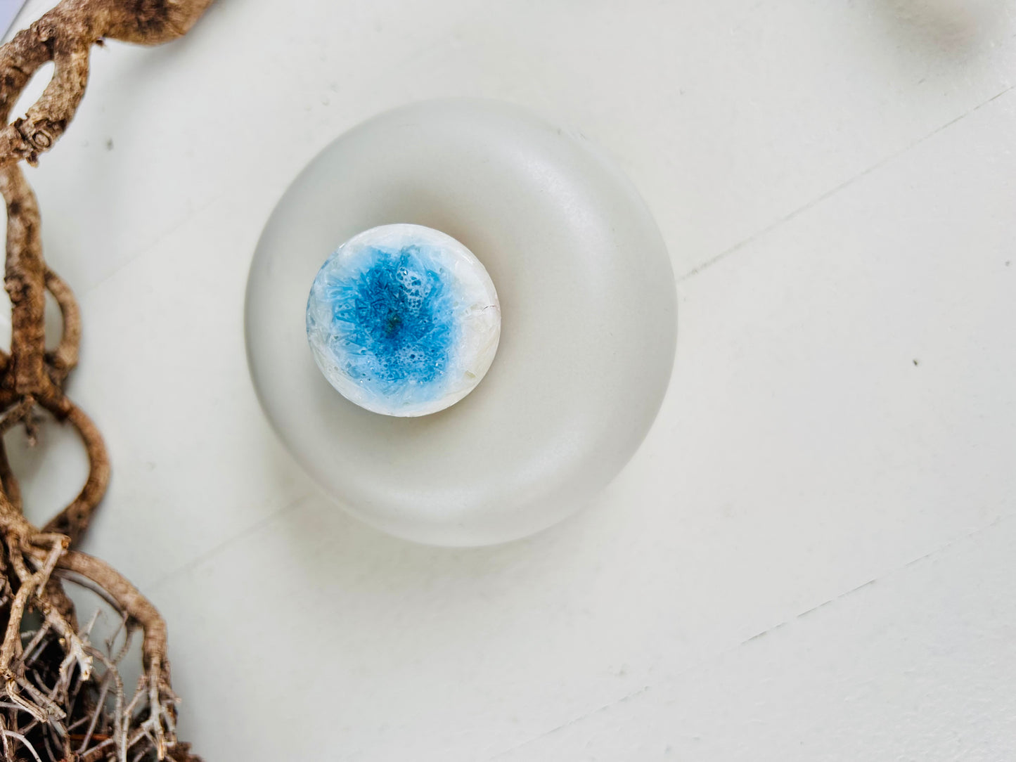 Boule de cristal de glace bleue (Glacèrite)