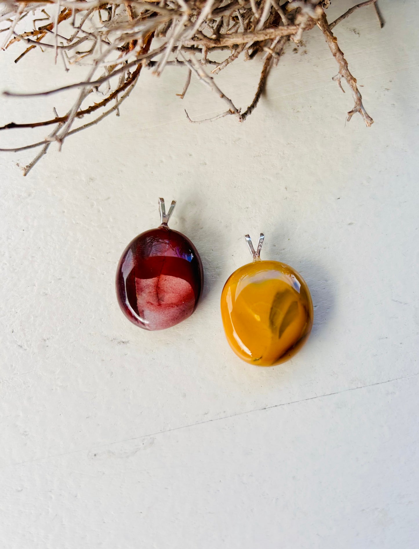 Pendentif en mookaïte