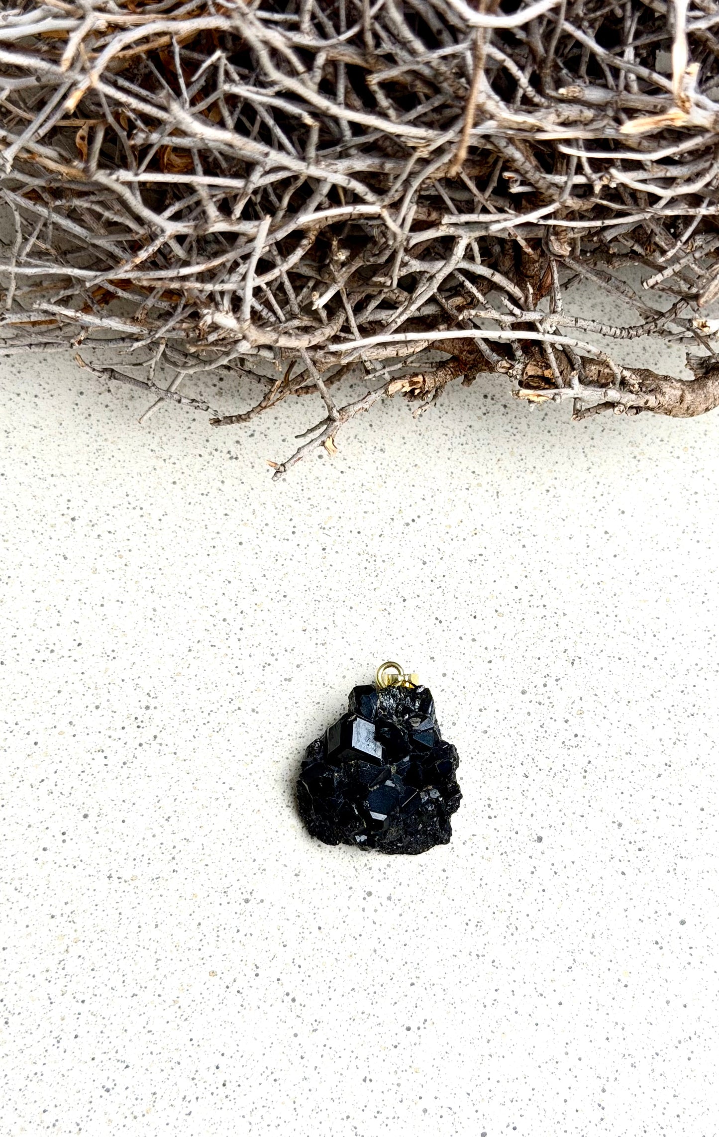 Andradit (Granat) – Anhänger