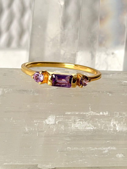 Golden Ballroom | Ring Collection