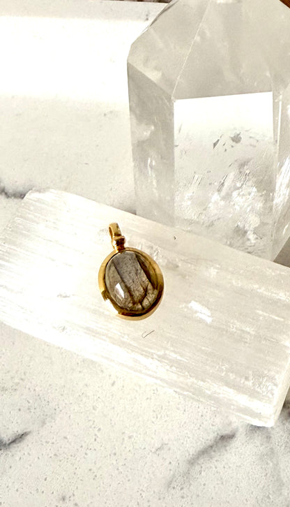 Golden Ballroom Anhänger