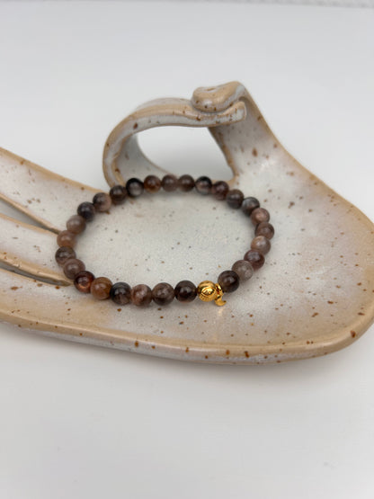 Bracelet en pierre de lune foncée | Fait main