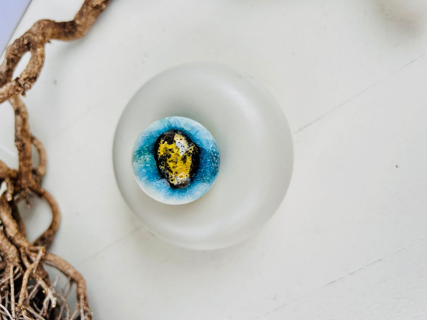 Boule de cristal de glace bleue (Glacèrite)