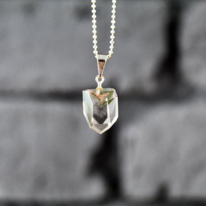 Lodolite | Pendentif en quartz de jardin