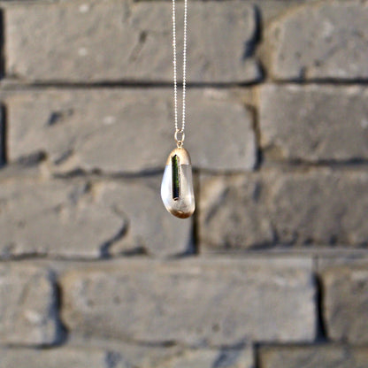Pendentif en cristal de roche et tourmaline verte | Collection vintage