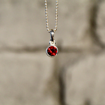 Pendentif grenat | Argent 925 | Or 24 carats | Édition limitée 
