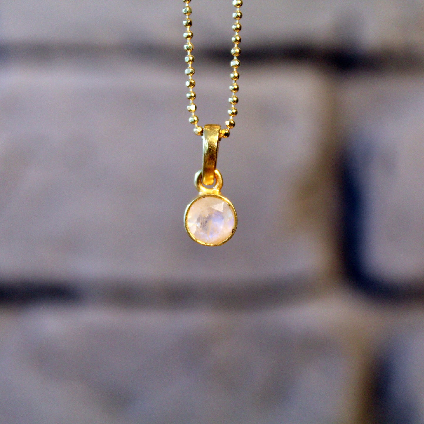 Pendentif pierre de lune arc-en-ciel | Argent 925 | Plaqué or 24 carats